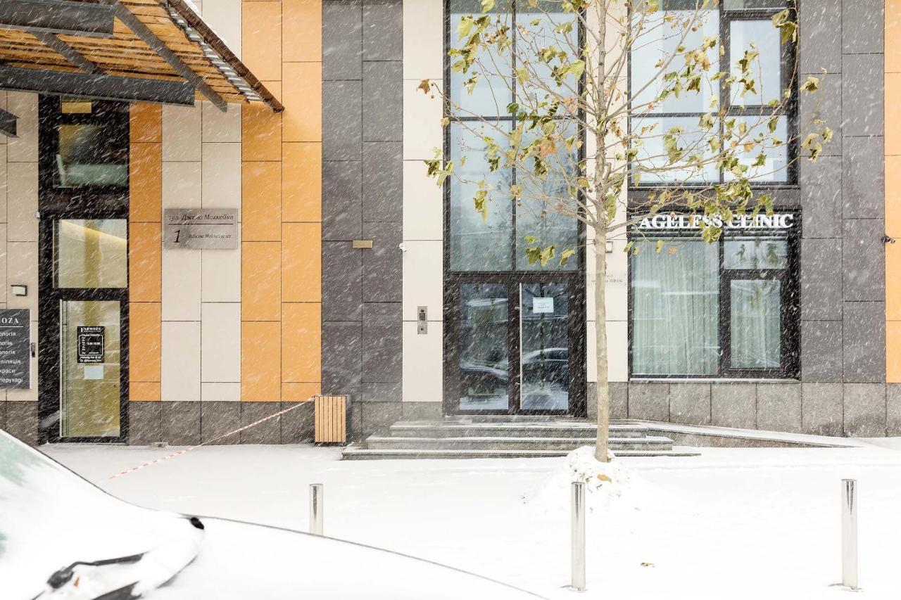 Sun Apartments Kyiv Exterior photo